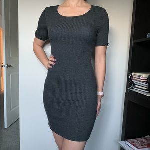F21 (NWOT)✨GREY HEATHER RIBBED DRESS